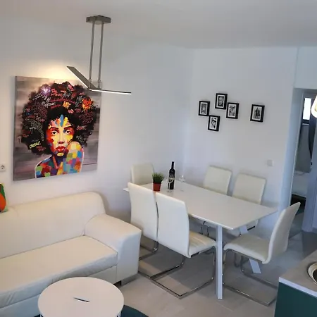 Skandi1 Apartment